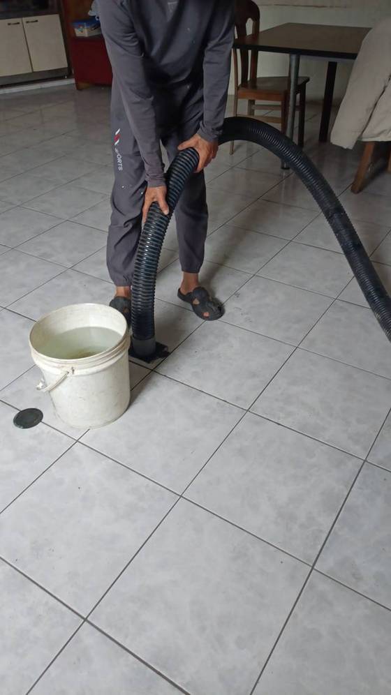 �s������βM�z���T��